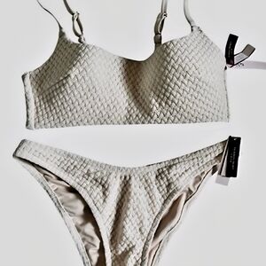 Victoria’s Secret NWT Crochet Textured Cheeky Bikini Swim Suit Set Ivory Large